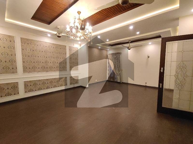 گلشنِ احباب لاہور میں 2 کمروں کا 5 مرلہ مکان 1.25 کروڑ میں برائے فروخت۔