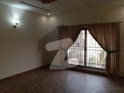 1 Kanal Upper Portion Available For Rent