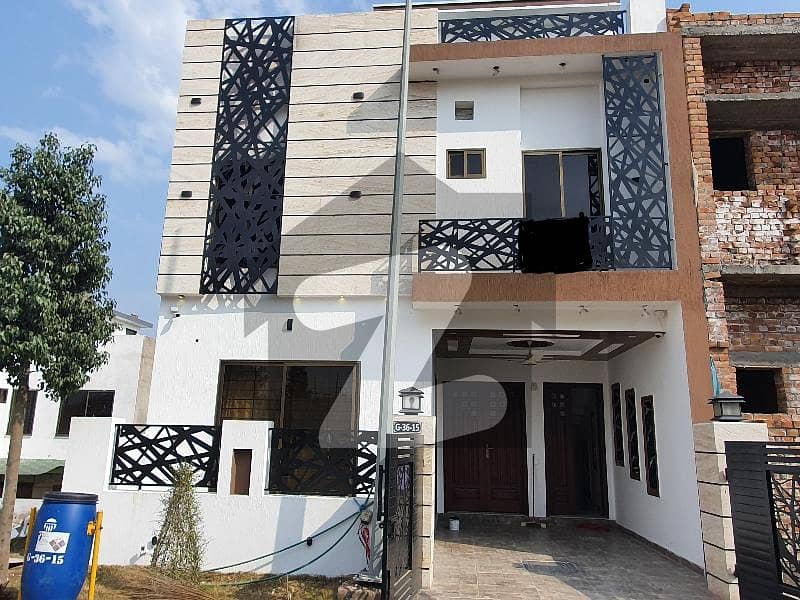 سٹی ہاؤسنگ سکیم جہلم میں 6 کمروں کا 5 مرلہ مکان 2.1 کروڑ میں برائے فروخت۔