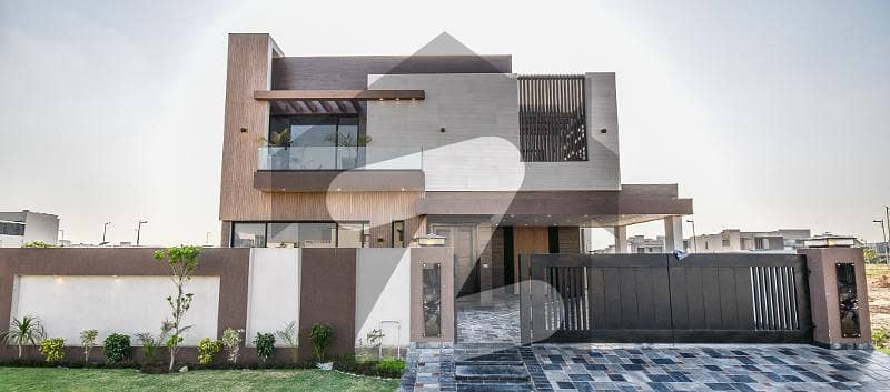 1 Kanal Modern Design Upper Portion Available For Rent in DHA Phase 7