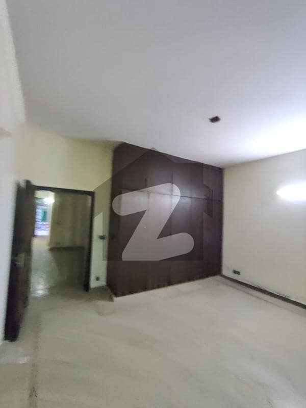 ملٹری اکاؤنٹس ہاؤسنگ سوسائٹی لاہور میں 3 کمروں کا 10 مرلہ مکان 2.25 کروڑ میں برائے فروخت۔