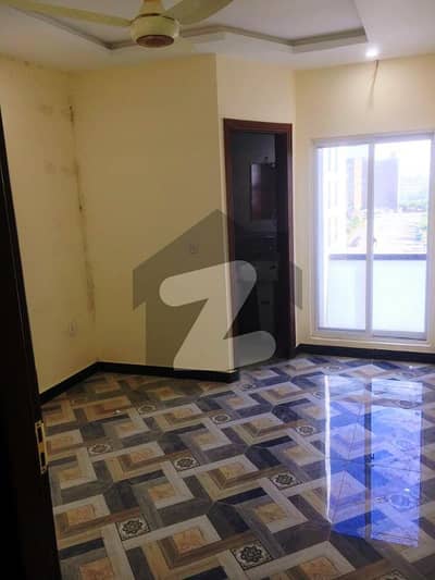 Studio Apprtment Available For sale Gulberg Residencia Block D