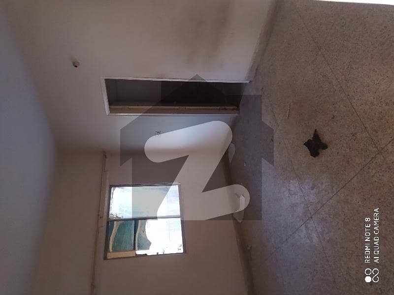 نارتھ کراچی - سیکٹر 7-D1 نارتھ کراچی,کراچی میں 3 کمروں کا 4 مرلہ فلیٹ 75.0 لاکھ میں برائے فروخت۔