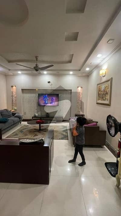 15 Marla House In Lahore Is Available For Sale