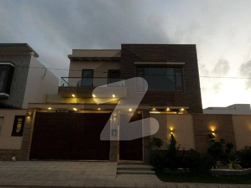 Brand New 500 Square Yards House Available In DHA Phase 8 For sale