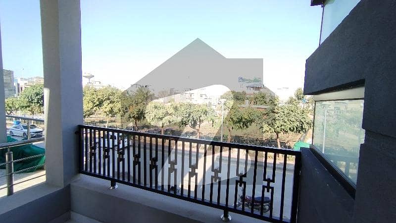 10 Marla Garden-Face Luxury House For Sale In Bahria Town