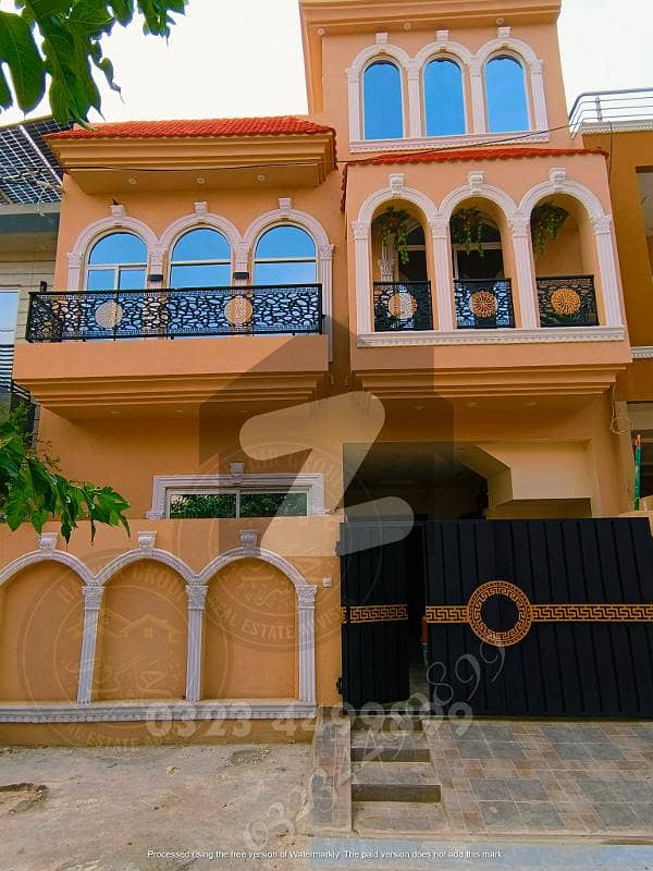 پاک عرب ہاؤسنگ سوسائٹی لاہور میں 5 کمروں کا 5 مرلہ مکان 2.15 کروڑ میں برائے فروخت۔