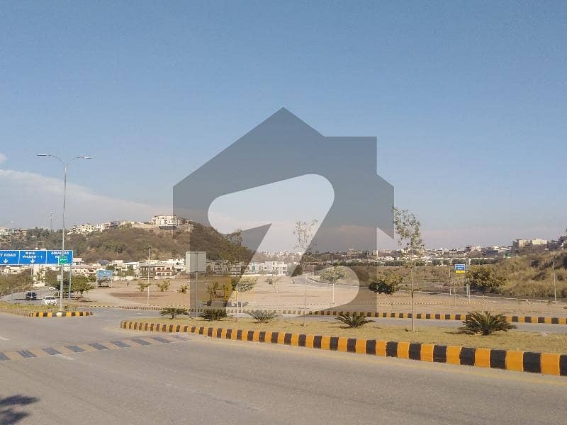 Ideal Commercial Plot For Sale In DHA Phase 4 - Sector B