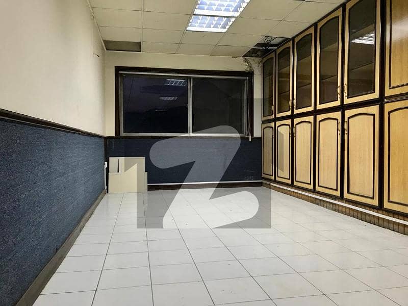 Office Available For Rent Total 700-SQ. FT 3rd Floor Available For Rent Jinnah Facing Blue Area Islamabad.