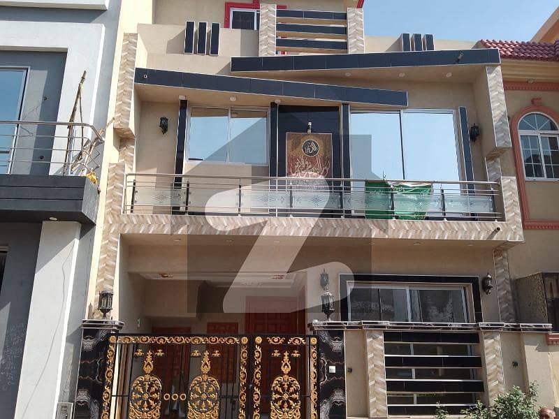 OWNER BUILD BRAND NEW 3 MARLA HOUSE FOR SALE IN B BLOCK AL KABIR TOWN PHASE 2 LAHORE