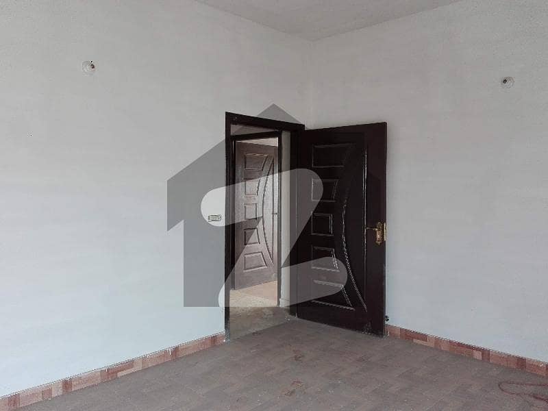 Ideal Building In Faisal Town Available For Rs. 97500000