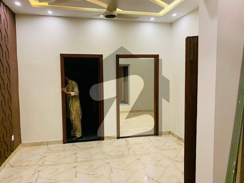 KHUDA BAKHSH COLONY MAIN AIRPORT ROAD 3.25 MARLA BRAND NEW HOUSE FOR SALE