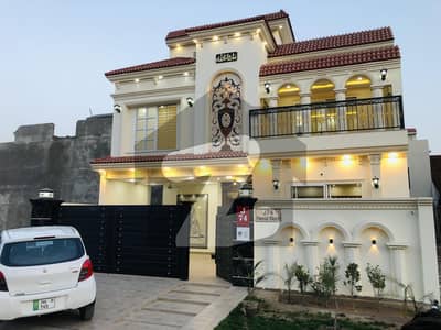 9.06 MARLA LUXURIOUS HOUSE FOR SALE IN BUCH VILLAS MULTAN