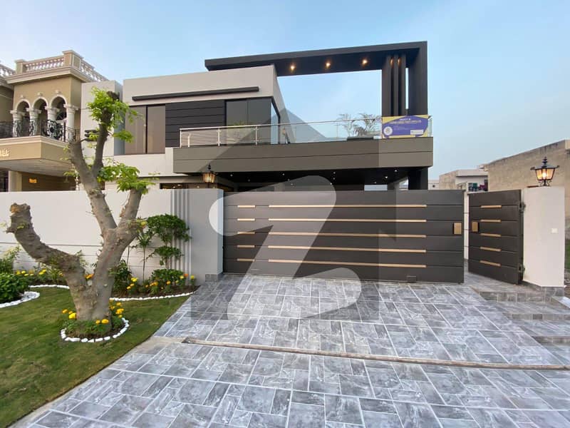 Facing Park 1 Kanal Ultra Modern Design House For Sale In Valencia Town