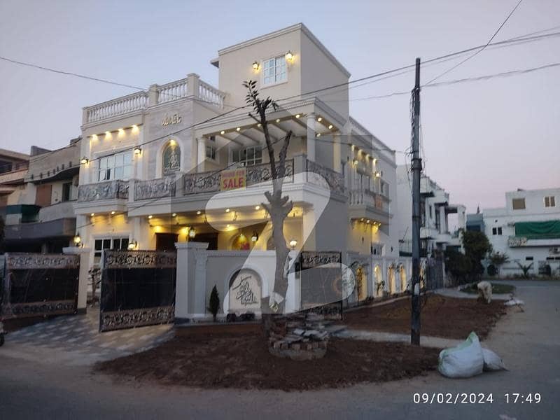 10 Marla Brand New Conner Spanish Design House For Sale In Wapda Town Phase 1