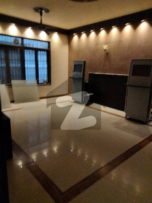 Beautiful 400 yards Double Story banglow for commercial and residential use Beautiful 400 yards Double Story banglow for commercial and residential use