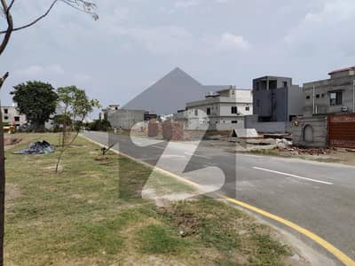 5 Marla Hot Location Plot For Sale In Tulip Block Park View City Lahore