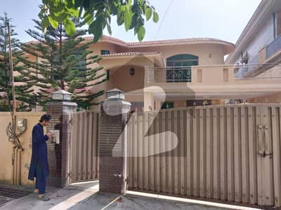 Double Storey Bungalow Available For Sale At Aziz Bhatti Road Habibullah Colony