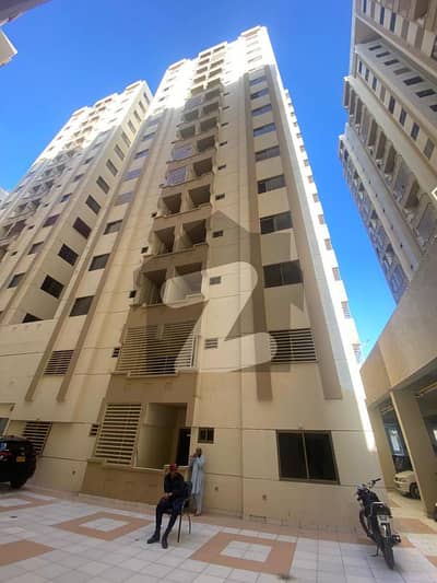 سٹی ٹاور اینڈ شاپنگ مال یونیورسٹی روڈ,کراچی میں 2 کمروں کا 5 مرلہ مکان 1.1 کروڑ میں برائے فروخت۔