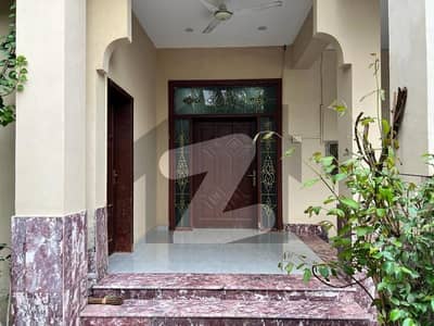 پنجاب کوآپریٹو ہاؤسنگ سوسائٹی لاہور میں 7 کمروں کا 1 کنال مکان 5.8 کروڑ میں برائے فروخت۔