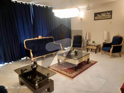 1200 YARD FURNISHED BUNGALOW AVAILABLE FOR RENT