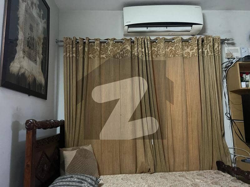 جی ۔ 13/2 جی ۔ 13,اسلام آباد میں 6 کمروں کا 7 مرلہ مکان 5.5 کروڑ میں برائے فروخت۔