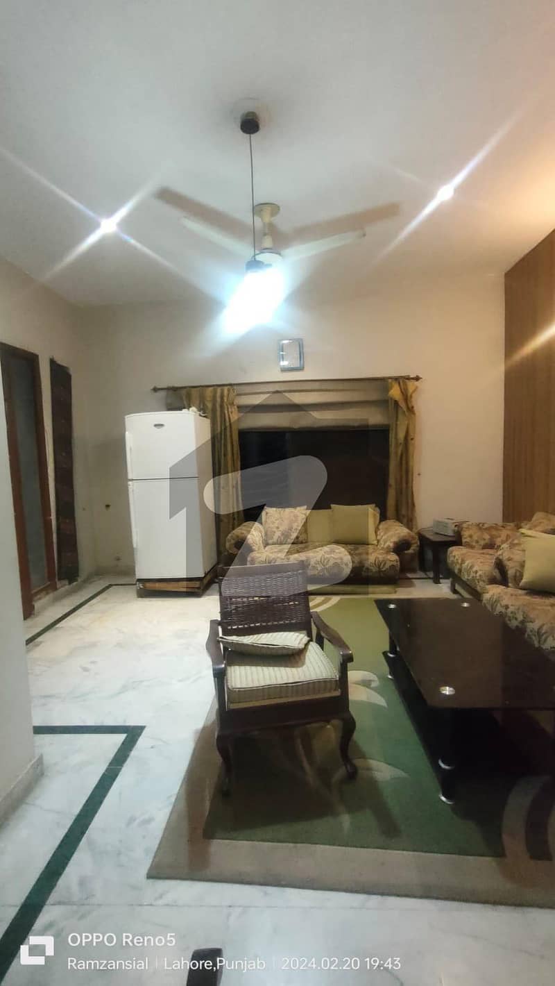 ویلینشیاء ہاؤسنگ سوسائٹی لاہور میں 2 کمروں کا 10 مرلہ زیریں پورشن 50.0 ہزار میں کرایہ پر دستیاب ہے۔