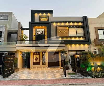 Sector C Bahria Town Lahore Levish House For Sale