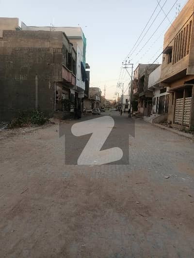 ڈریم سٹی شاہراہِ فیصل,کراچی میں 7 کمروں کا 5 مرلہ مکان 2.0 کروڑ میں برائے فروخت۔