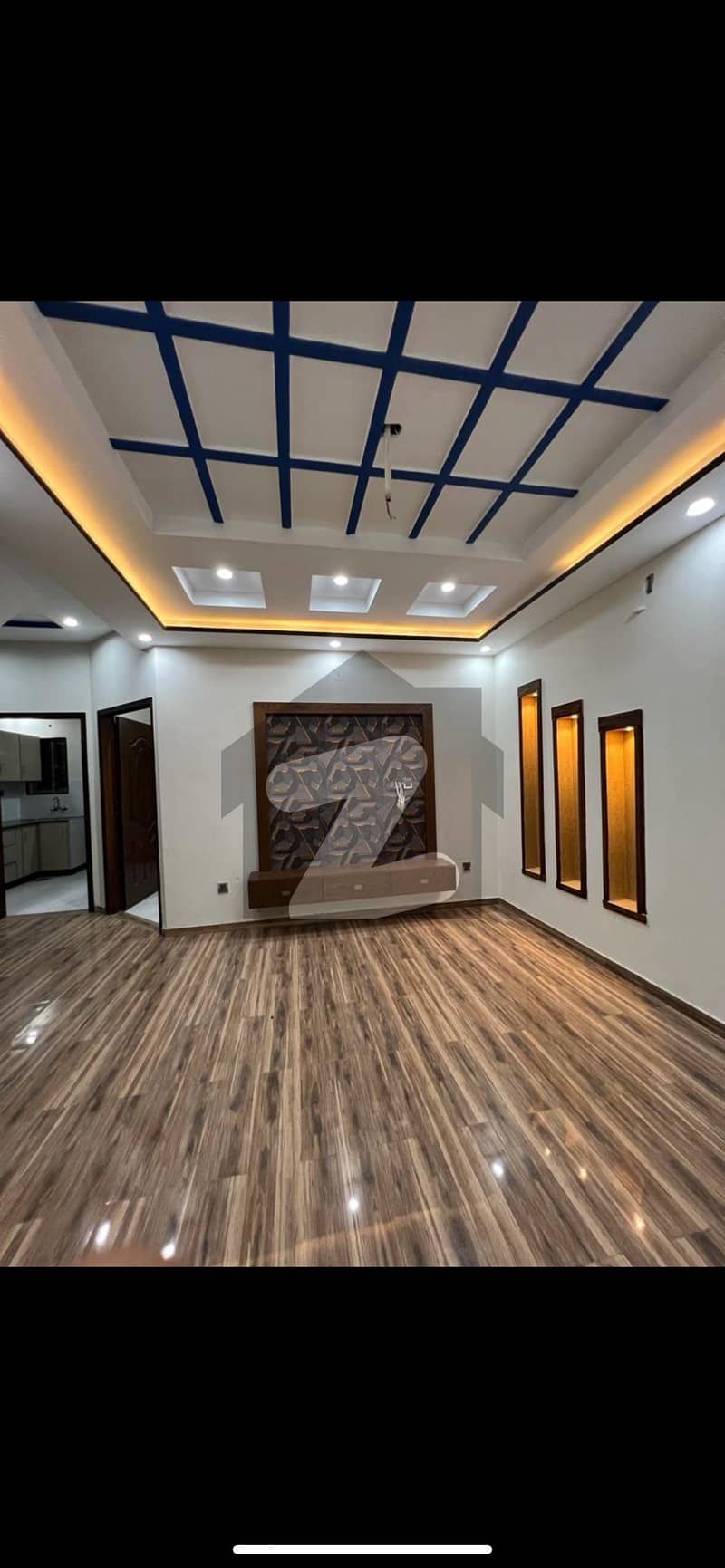 Centarl park housing Lahore 5 Marla brand new house available for rent