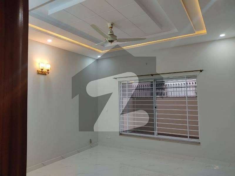 40x80 Brand New Ground Portion For Rent In G13