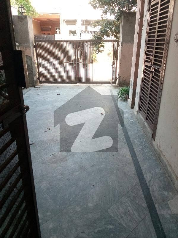 7 Marla Ground portion available for rent in Pakistan town phase 1