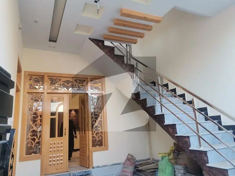 Prime Location House Of 5 Marla For Sale In Arbab Sabz Ali Khan Town Executive Lodges