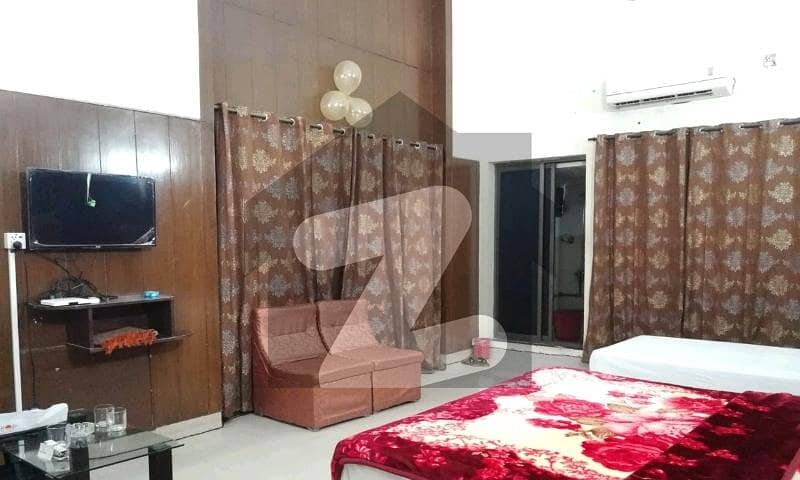 ماڈل ٹاؤن ۔ بلاک آر ماڈل ٹاؤن,لاہور میں 5 کمروں کا 1 کنال مکان 2.3 لاکھ میں کرایہ پر دستیاب ہے۔