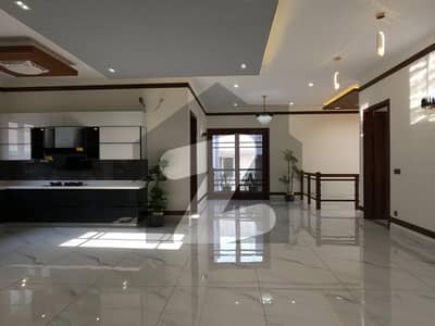 600 Yards Bungalow For Sale In DHA Phase 6