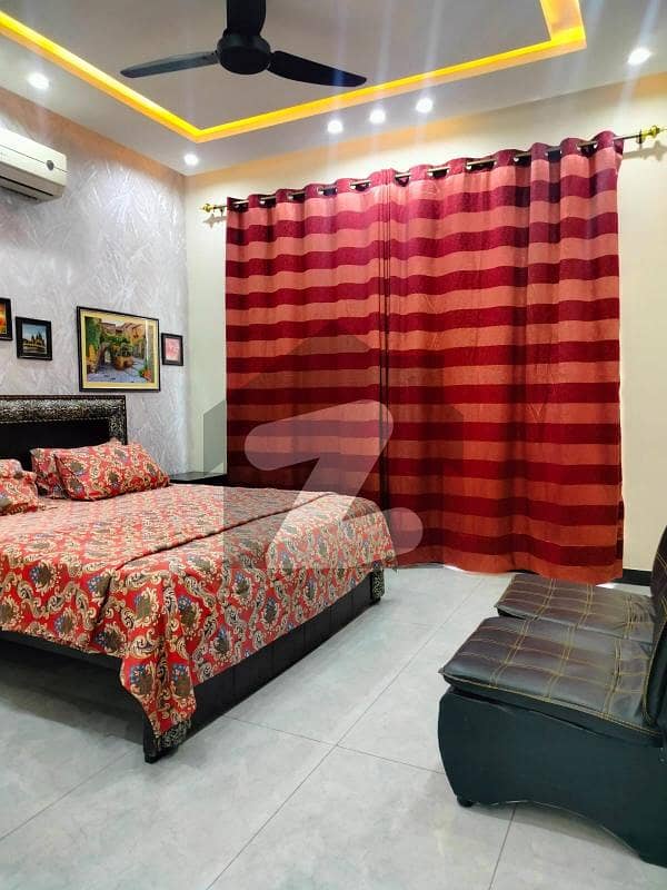 ڈی ایچ اے 9 ٹاؤن ۔ بلاک اے ڈی ایچ اے 9 ٹاؤن,ڈیفنس (ڈی ایچ اے),لاہور میں 3 کمروں کا 5 مرلہ مکان 1.55 لاکھ میں کرایہ پر دستیاب ہے۔