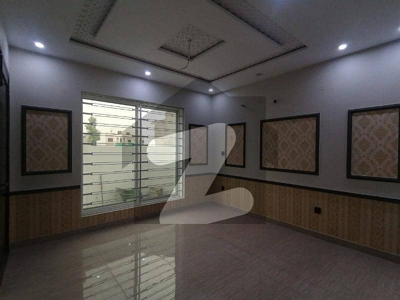 House Of 1 Kanal Is Available For rent In EME Society - Block F, Lahore