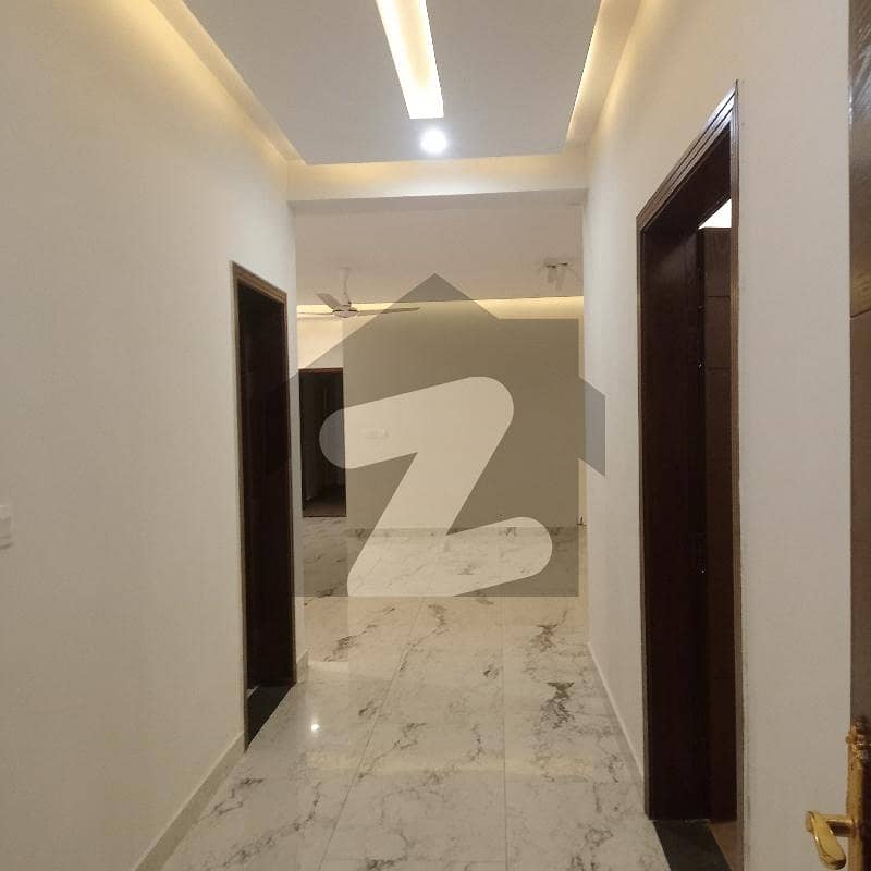 3 Bed Apartment Available for sale in askari 11 Lahore