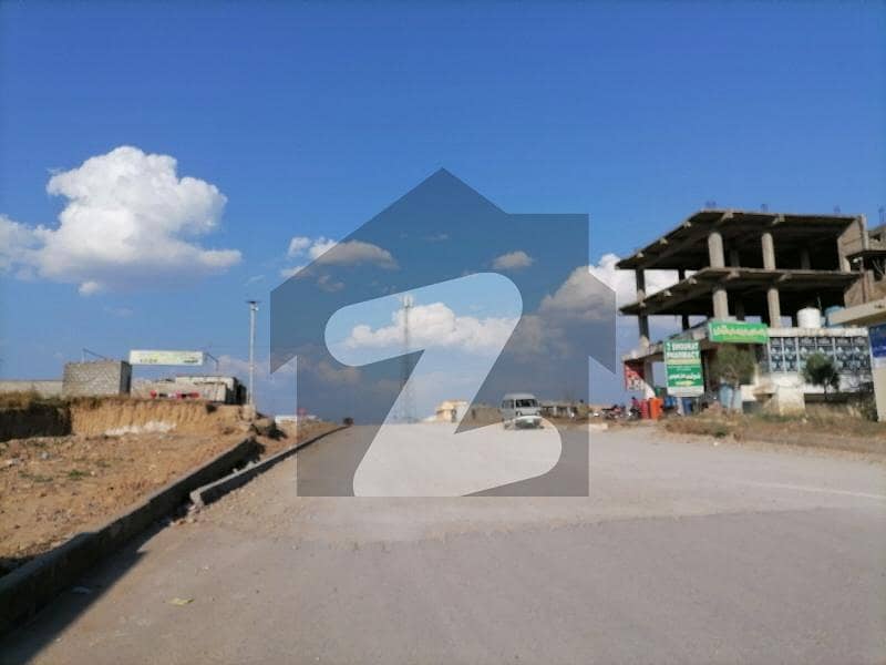 Aesthetic Commercial Plot Of 4 Marla For sale Is Available