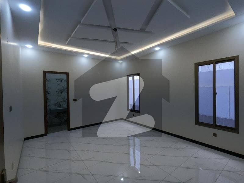 Unoccupied Prime Location Flat Of 1800 Square Feet Is Available For rent In Shaheed Millat Road