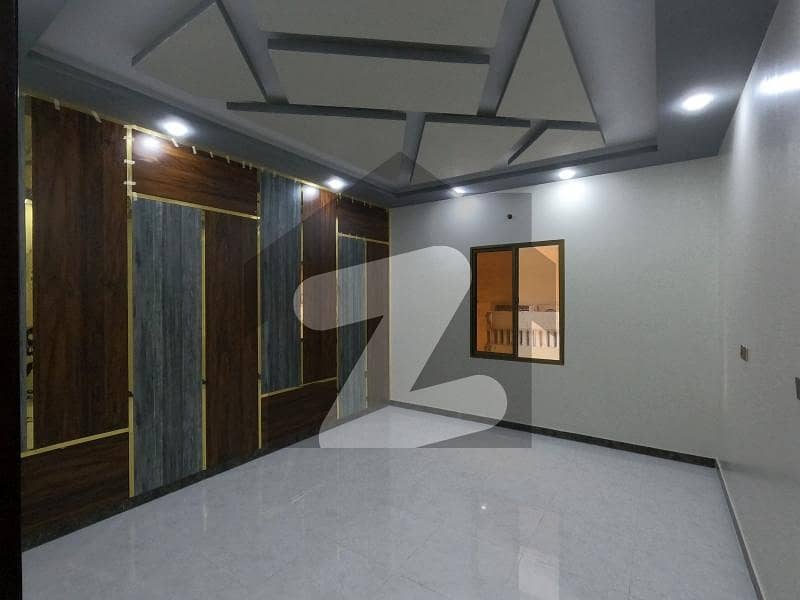 Ideal Prime Location 500 Square Yards House has landed on market in Tipu Sultan Road, Tipu Sultan Road
