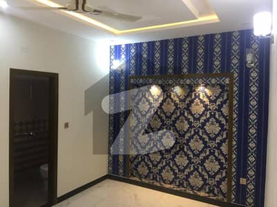 10 Marla House Available For Rent In Jasmine Block Sector C Bahria Town Lahore