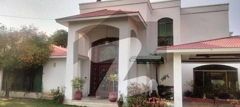 02 Kanal Slightly Used Modern Style Design Bungalow Available For Sale In DHA Phase 3 Block-Y Lahore.