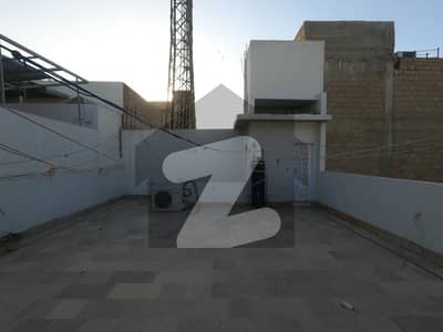Prime Location 120 Square Yards House For sale In Gulistan-e-Jauhar - Block 19 Karachi