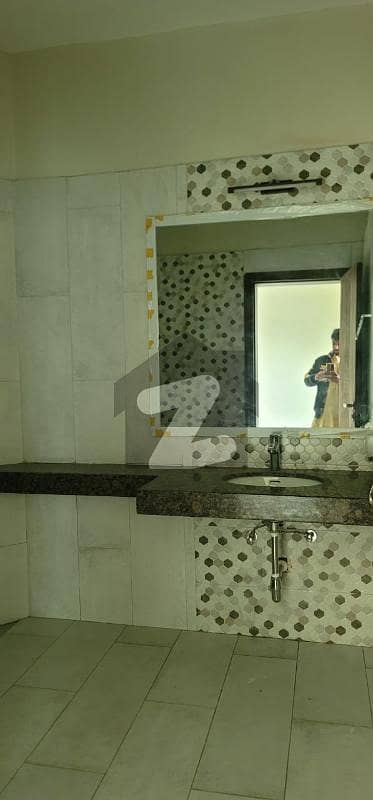 عسکری 11 عسکری,لاہور میں 4 کمروں کا 16 مرلہ مکان 7.0 کروڑ میں برائے فروخت۔