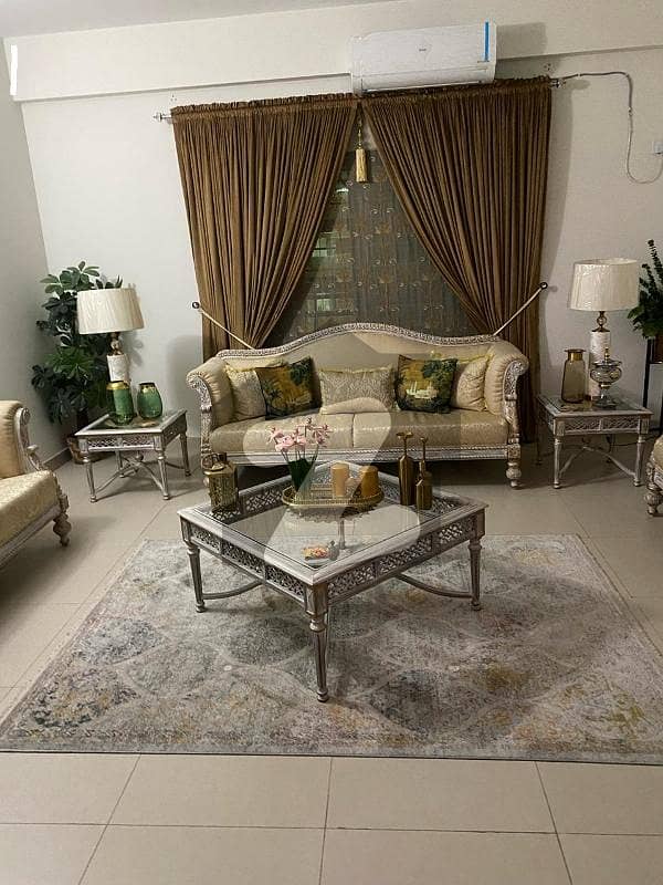 12 MARLA 4 BEDROOMS APARTMENT AVAILABLE FOR SALE 12 MARLA 4 BEDROOMS APARTMENT AVAILABLE FOR SALE