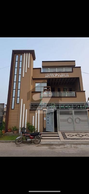 الرحمان گارڈن فیز 4 الرحمان گارڈن,لاہور میں 6 کمروں کا 8 مرلہ مکان 3.0 کروڑ میں برائے فروخت۔