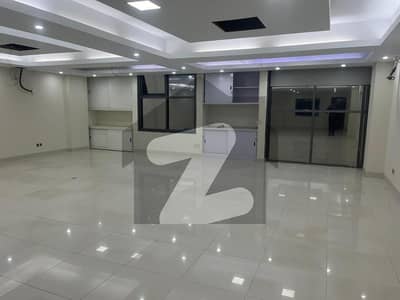 SPACIOUS 2000 SQFT OFFICE AVAILABLE FOR RENT