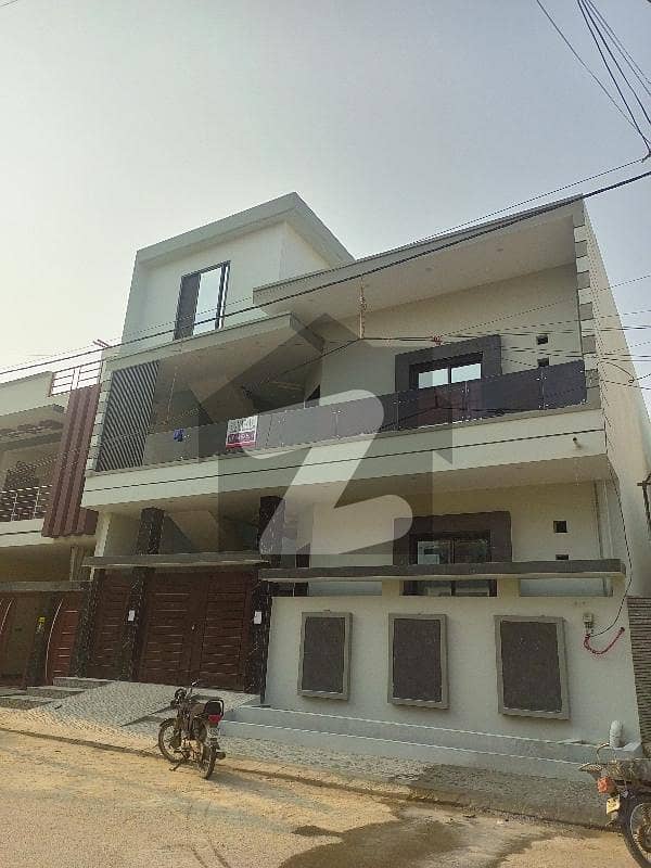 گوالیار کوآپریٹو ہاؤسنگ سوسائٹی سکیم 33,کراچی میں 6 کمروں کا 10 مرلہ مکان 5.0 کروڑ میں برائے فروخت۔