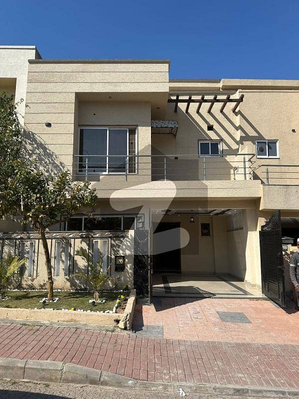 HOUSE FOR SALE IN BAHRIA TOWN PHASE 8
